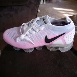 Brand new nike vapemax 2021 white and pink